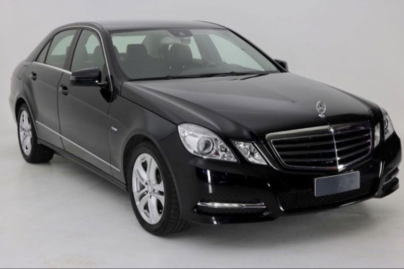 Noleggio con conducente Mercedes Classe E Mercedes Classe E